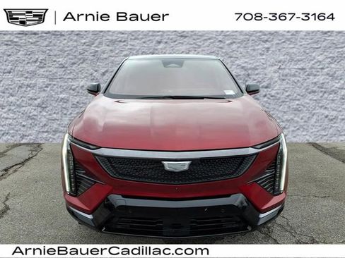 New 2026 Cadillac Optiq Sport 2 image 11