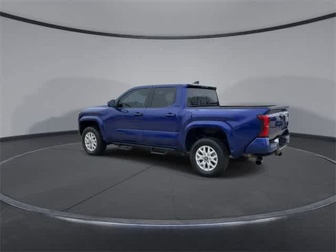 Certified 2025 Toyota Tacoma SR5 image 6