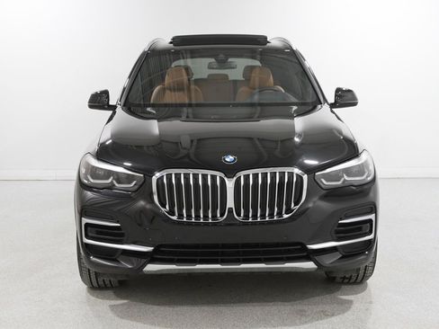 Certified 2023 BMW X5 xDrive40i w/ Premium Package image 2