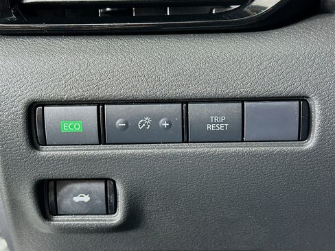 Used 2024 Nissan Sentra SV w/ All-Weather Package image 16