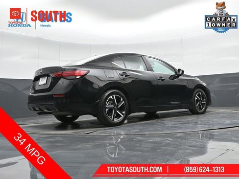 Used 2025 Nissan Sentra SV FWD image 37
