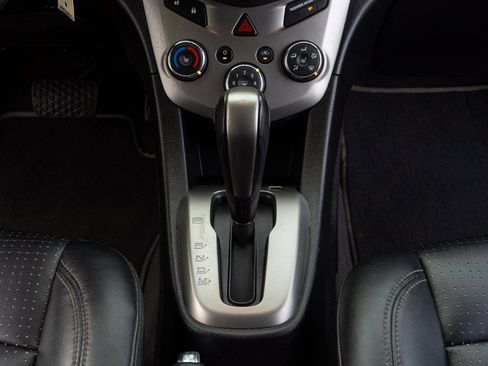 Used 2016 Chevrolet Sonic LTZ image 23