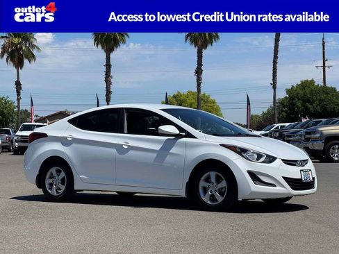 Used 2015 Hyundai Elantra SE FWD image 1