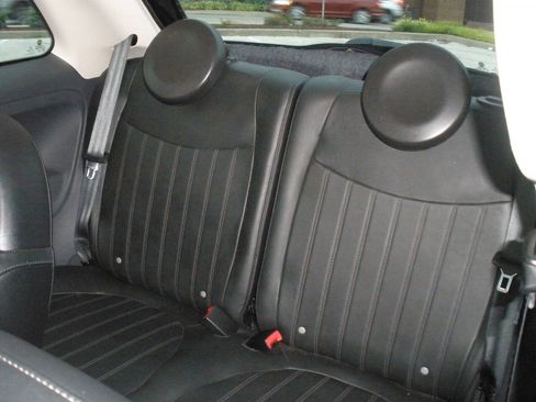 Used 2015 FIAT 500 Lounge w/ Luxury Leather Package FWD image 26