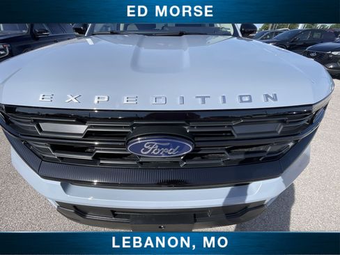 Used 2025 Ford Expedition Active AWD/4WD image 31
