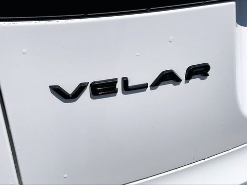 Used 2022 Land Rover Range Rover Velar R-Dynamic S AWD/4WD image 9