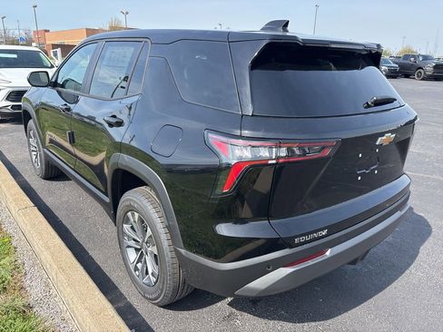 New 2026 Chevrolet Equinox LT image 4