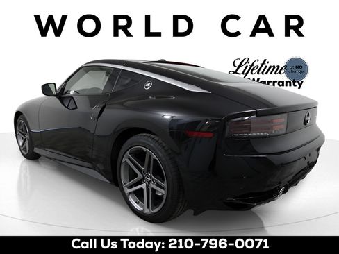 Used 2025 Nissan Z Sport w/ Floor Mat Package RWD image 5