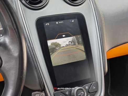 Used 2016 McLaren 570S Coupe RWD image 19