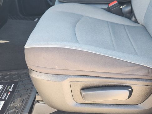 Used 2024 RAM 1500 Classic SLT image 26