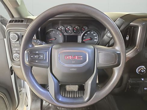 Used 2023 GMC Sierra 2500 Pro w/ Convenience Package image 16