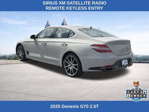 Used 2025 Genesis G70 2.5T image 3