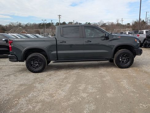 New 2026 Chevrolet Silverado 1500 ZR2 w/ ZR2 Bison Edition image 9