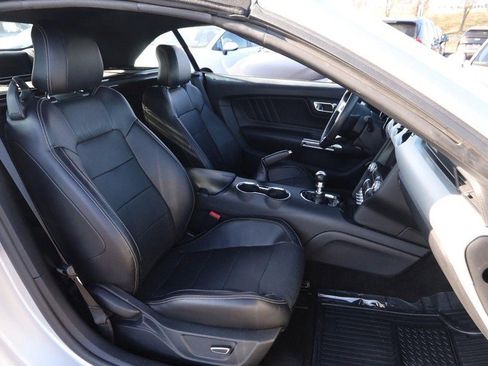 Used 2015 Ford Mustang GT Premium image 22