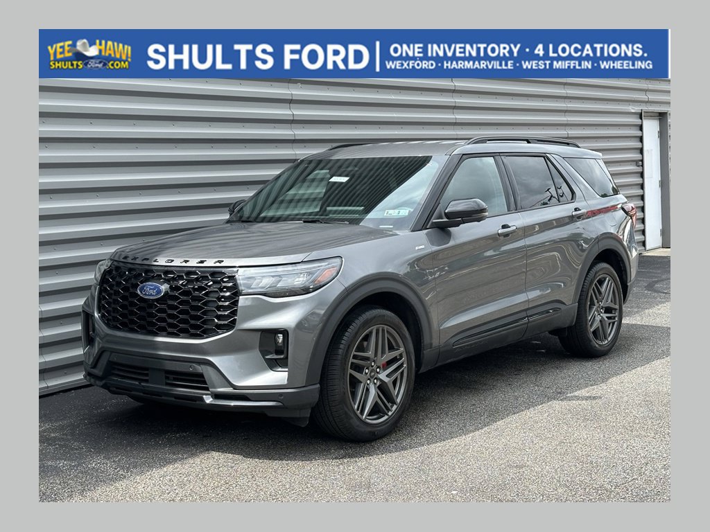 New 2026 Ford Explorer ST-Line w/ ST-Line Street Pack AWD/4WD image 1