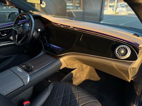 Certified 2023 Mercedes-Benz EQS 580 4MATIC Sedan image 56