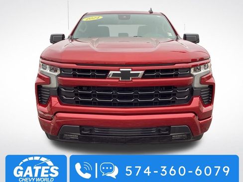 Used 2024 Chevrolet Silverado 1500 RST image 2
