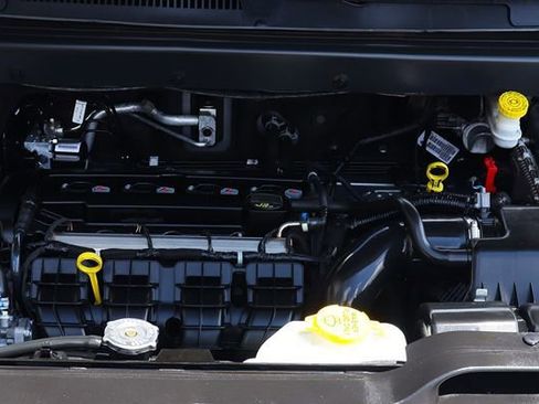 Used 2020 Dodge Journey SE image 53