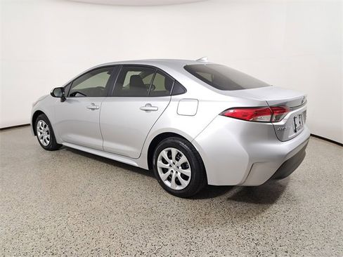 Used 2026 Toyota Corolla XLE image 7