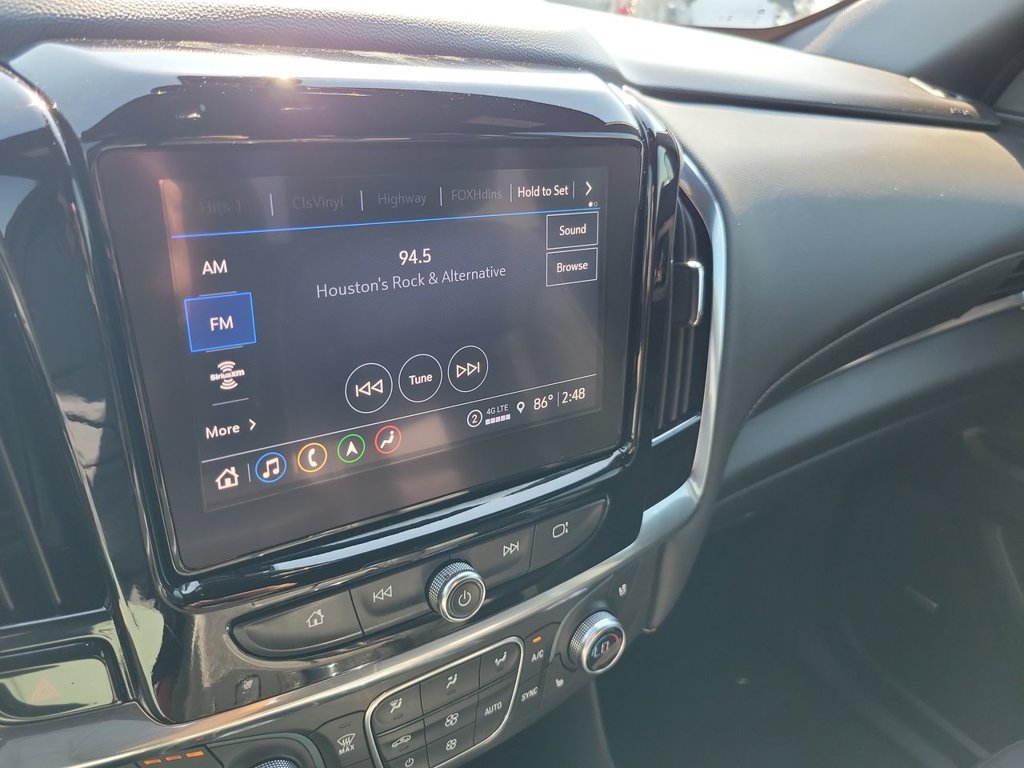 Certified 2023 Chevrolet Traverse Premier w/ Redline Edition FWD image 13