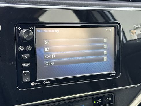 Used 2018 Toyota Corolla iM FWD image 16