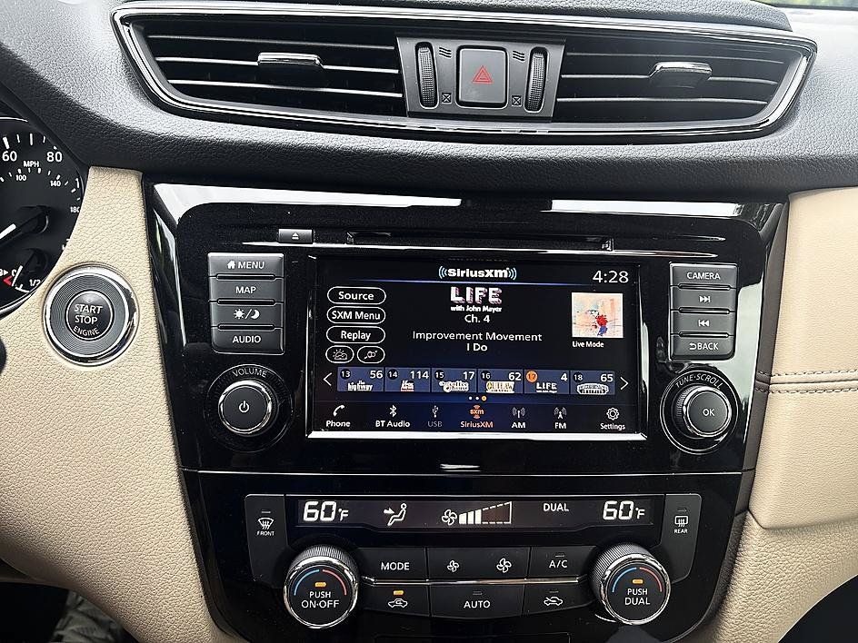 Used 2020 Nissan Rogue SL w/ Premium Package FWD image 17