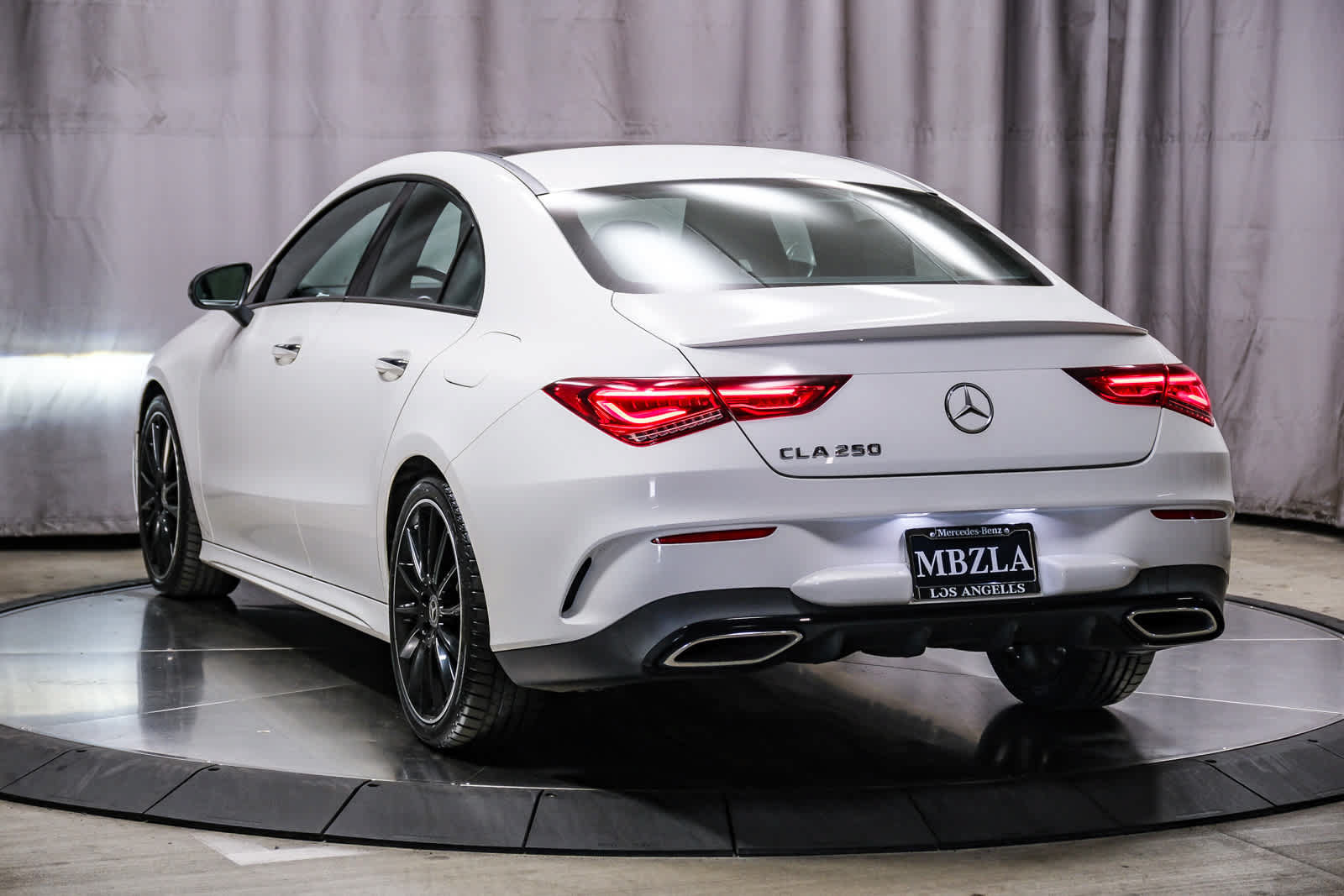 Certified 2023 Mercedes-Benz CLA 250 image 2