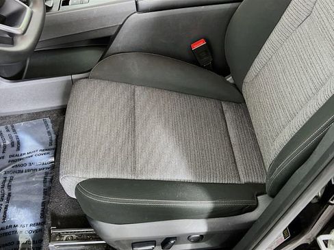 Used 2023 Nissan Rogue SV image 18