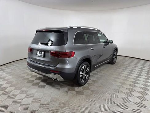 New 2026 Mercedes-Benz GLB 250 4MATIC image 7