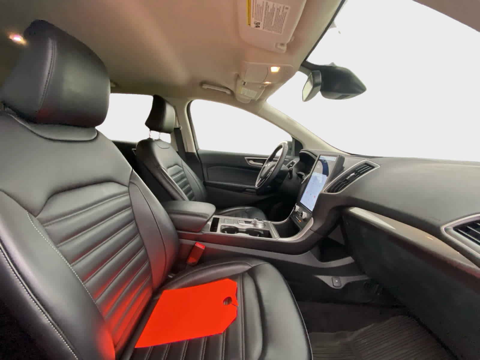 Used 2024 Ford Edge SEL w/ Convenience Package AWD/4WD image 14