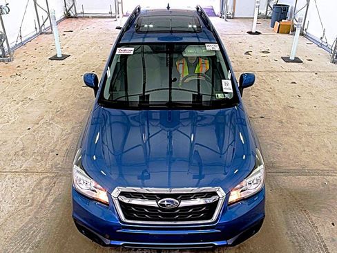 Used 2017 Subaru Forester 2.5i Limited image 3