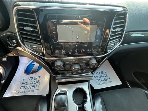 Used 2020 Jeep Grand Cherokee Trailhawk image 21