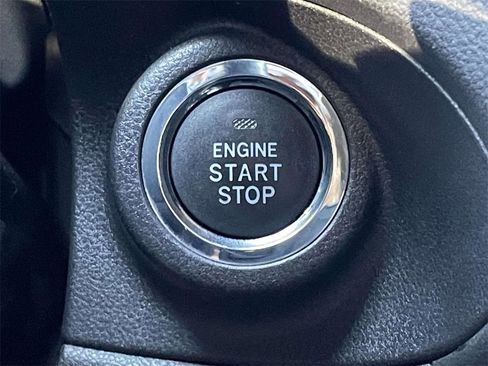 Used 2023 Subaru Ascent Premium w/ Convenience Package image 30