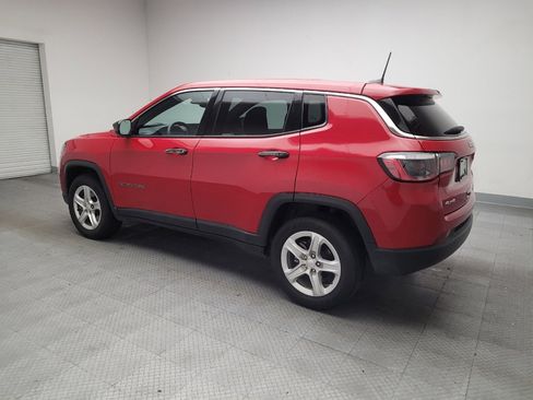 Used 2023 Jeep Compass Sport image 3
