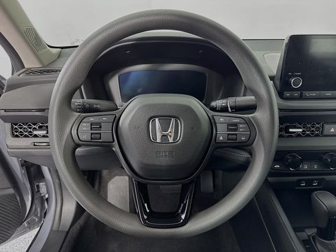 Certified 2023 Honda Accord EX image 11