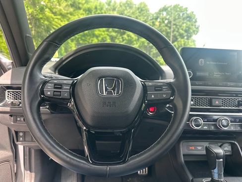 Used 2024 Honda Civic Sport image 12
