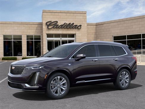 New 2025 Cadillac XT6 Premium Luxury w/ Technology Package image 2