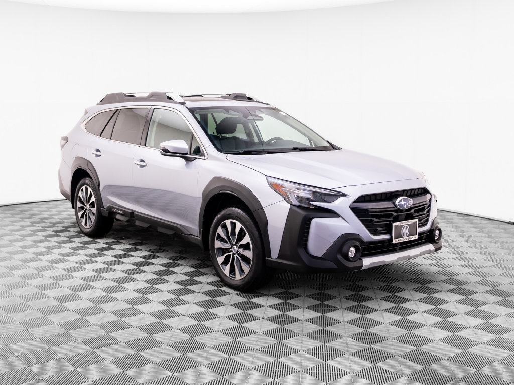 Used 2024 Subaru Outback Touring AWD/4WD image 10