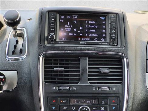 Used 2019 Dodge Grand Caravan GT FWD image 15