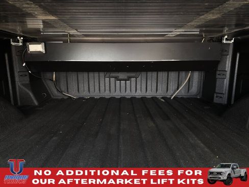 Used 2021 Chevrolet Silverado 1500 Custom Trail Boss w/ Midnight Edition AWD/4WD image 9
