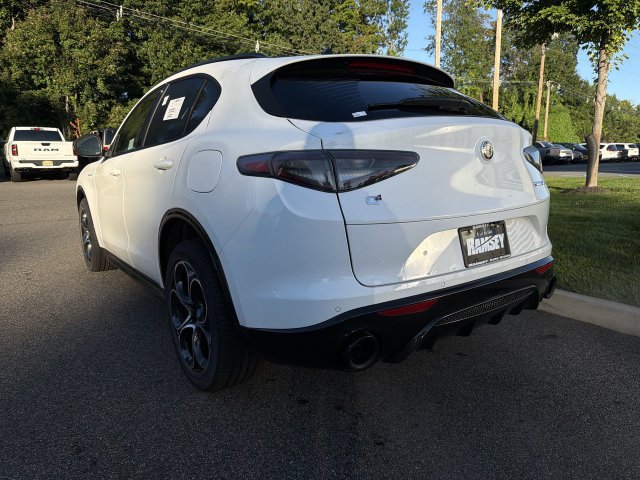 New 2026 Alfa Romeo Stelvio Sprint w/ Convenience Package AWD/4WD image 6