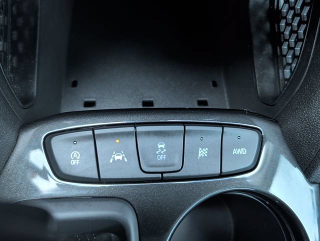 Used 2025 Chevrolet TrailBlazer LT AWD/4WD image 26