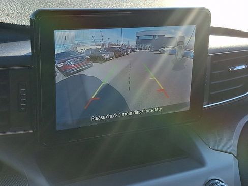 Used 2022 Ford Explorer XLT w/ Equipment Group 202A image 20