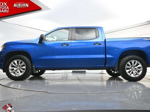 Used 2022 Chevrolet Silverado 1500 Custom AWD/4WD image 24