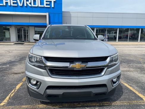 Used 2016 Chevrolet Colorado LT w/ LT Convenience Package image 2