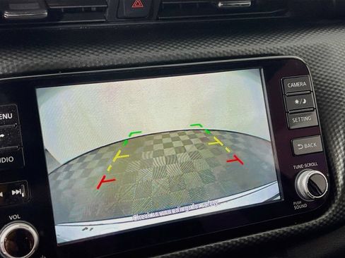 Used 2022 Nissan Kicks SV FWD image 12