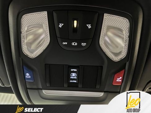 Used 2025 RAM 1500 Warlock AWD/4WD image 12