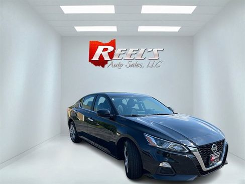Used 2020 Nissan Altima 2.5 S FWD image 3