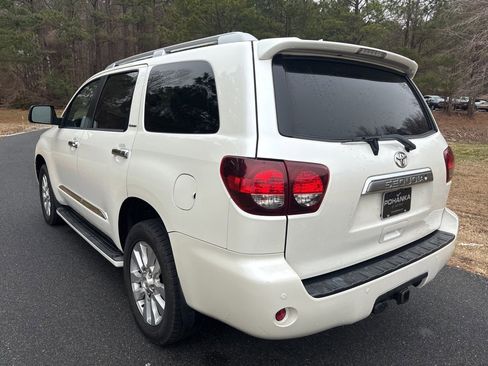Used 2018 Toyota Sequoia Platinum image 8