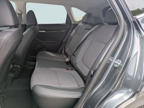 Used 2024 Kia Seltos S FWD image 14